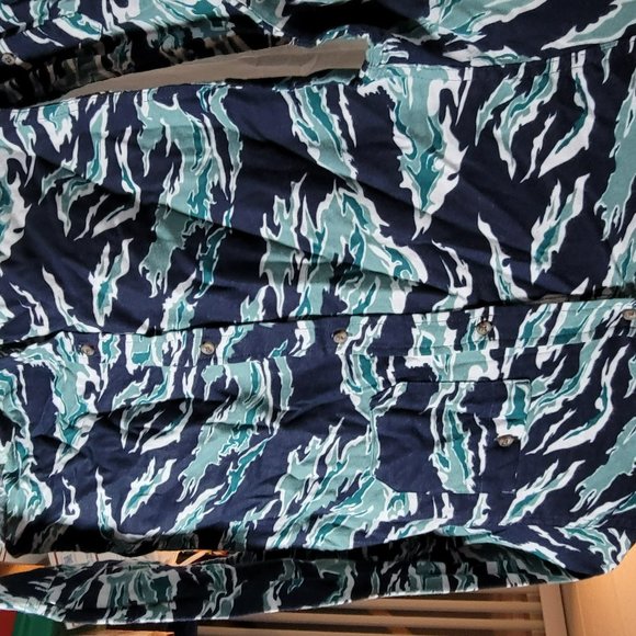 LOT OF 3! Boys Activewear NWT, Nike, Under Armour Size S/M - Picture 10 of 13